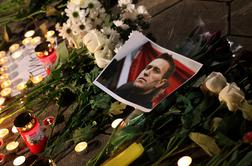 Zapor: Navalni umrl zaradi "sindroma nenadne smrti". Družina ne more do trupla.