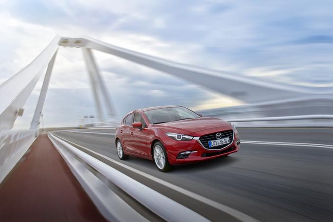 Mazda na asfaltu pooseblja svojevrstno kulturo dežele tehnične perfekcije. Predstavlja esenco tradicije, odgovornosti in razvoja japonske avtomobilske industrije. Pri Mazdi nič ni prepuščeno naključju. | Foto: Mazda