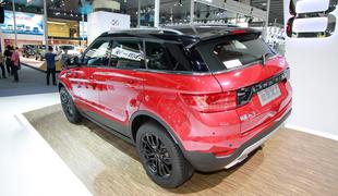 Kitajci prekopirali range roverja evoqua in razjezili Land Rover, jih čaka tožba?