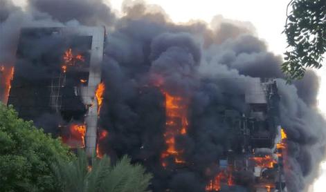 Zagorel znani nebotičnik v Sudanu #video