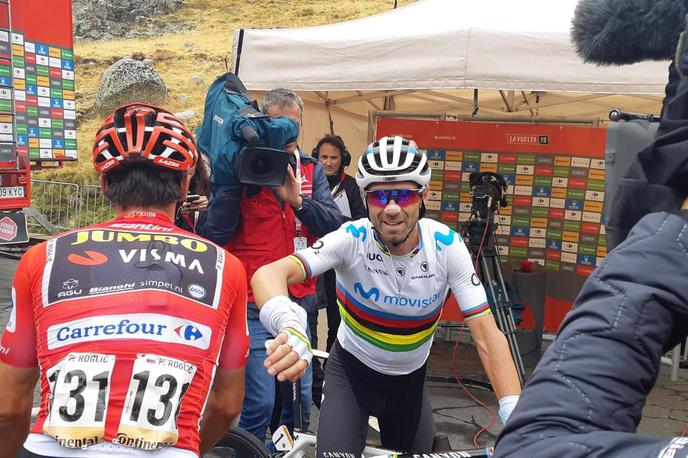 Primož Roglič Alejandro Valverde Vuelta2019 | Alejandro Valverde je lahko po predzadnji etapi Vuelte le športno čestital slovenskemu junaku Primožu Rogliču. | Foto Alenka Teran Košir