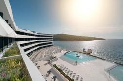 30 odstotkov popusta za vrhunski hotel View na otoku Brač za 1. maj in poletje