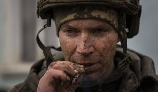 Vojaški analitik, ki se do zdaj ni zmotil: Rusi se poigravajo z Ukrajinci