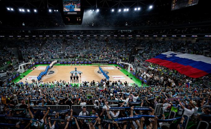 V Stožicah se je odvil pravi košarkarski praznik. | Foto: Blaž Weindorfer/Sportida