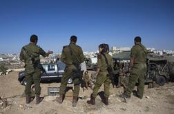 Izrael med iskanjem najstnikov prijel 80 Palestincev