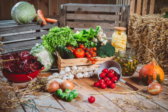 Ekološka živila rastlinskega izvora imajo kar od štiri- do petkrat manjše vsebnosti ostankov pesticidov. | Foto: Ministrstvo za kmetijstvo, gozdarstvo in prehrano