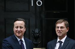 Cerar in Cameron za aktivno krepitev nadzora zunanje meje EU