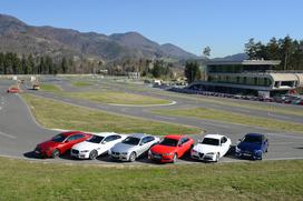 PRIMA prestižna limuzina srednjega razreda: Audi A4, Alfa romeo giulia, BMW 3, Jaguar XE, Lexus IS300h, Mercedes-Benz C