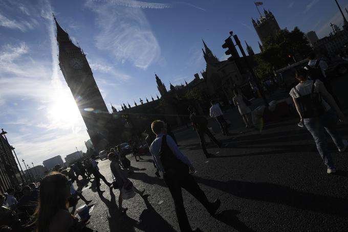 Okoli 90 odstotkov tečajnikov gre na angleške tečaje v Veliko Britanijo, prevladuje London s svojo okolico. Vsako leto ena skupina odpotuje tudi na Florido v ZDA, pravi Peter Majerle s Kompasa. | Foto: Reuters