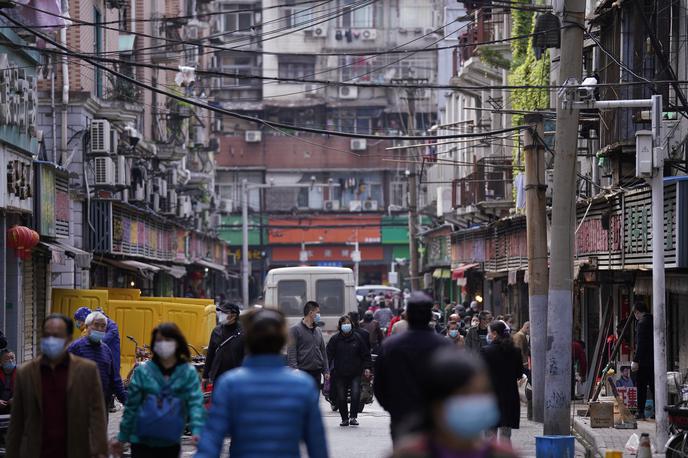 Wuhanska tržnica | Kitajske oblasti so ekipi WHO, ki bi morala raziskati izvor novega koronavirusa, zavrnile vstop v državo. | Foto Reuters