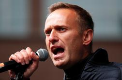 Organizacijam Alekseja Navalnega prepovedali delovanje, a se ne bo ustavil #video