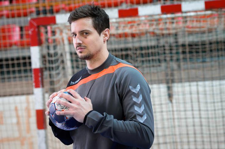 zagreb cingesar miklavcic miklavčič skok Streli v glavo pri vratarjih niso nobena redkost. Opravičilo je nepisano pravilo. | Foto: Martin Metelko/Sportida