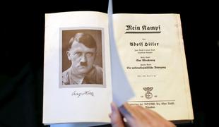 Dijaki med najljubšimi knjigami navedli Hitlerjev Moj boj