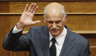 Papandreu pozval poslance svoje stranke k enotnosti