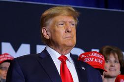 Anketa: Trump vodi pred Bidnom