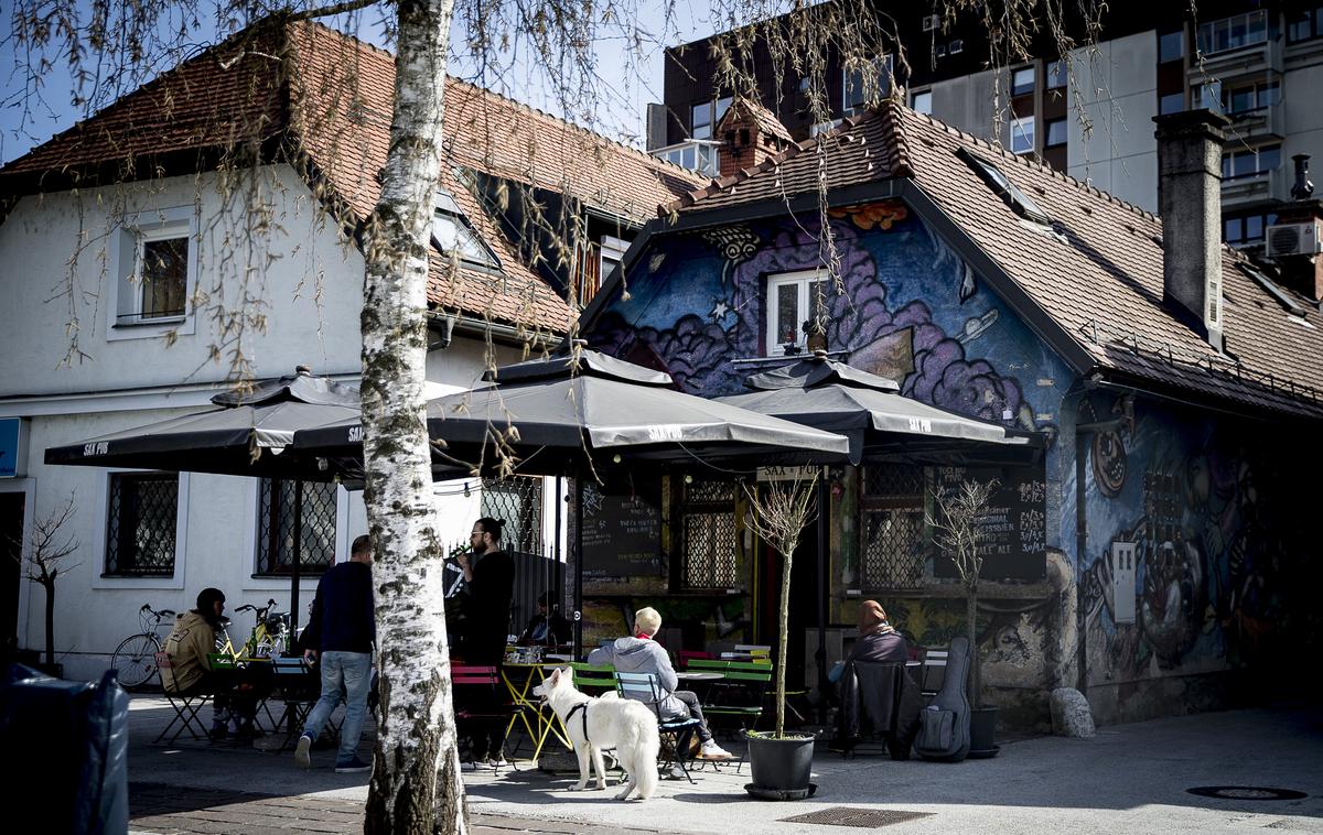 Sax pub na Eipprovi ulici v Ljubljani | Foto Ana Kovač