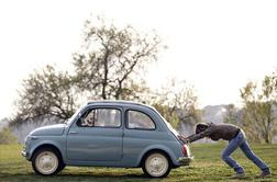 Fiat se sooča s 40-odstotnim padcem prodaje na domačem trgu
