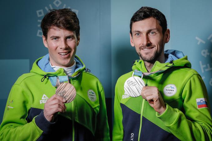 Žan Košir in Jakov Fak sta poskrbela, da je Slovenija na ZOI 2018 osvojila dve medalji. | Foto: Stanko Gruden, STA