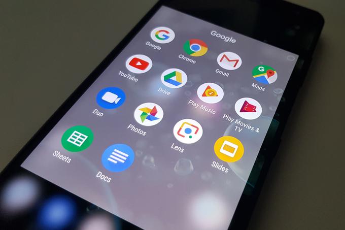 Googlove aplikacije in storitve, brez katerih marsikateri uporabnik danes preprosto ne more več. Odsotnost teh aplikacij, ki nastopajo pod skupnim imenom Google Mobile Services, bo za serijo Mate 30 in z njo tudi za Huawei velik udarec. | Foto: Matic Tomšič