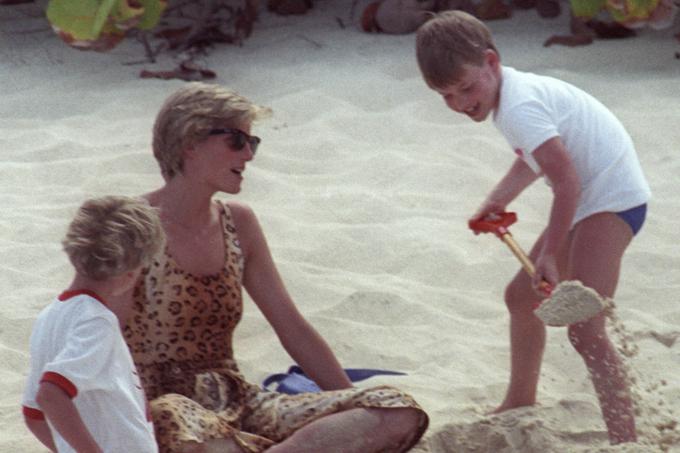 Otok Necker Richard Branson že skoraj od začetka lastništva oddaja kot zasebno letovišče, hkrati lahko tam dopustuje 30 ljudi. Leta 1990 ga je s sinovoma obiskala tudi britanska princesa Diana. | Foto: 