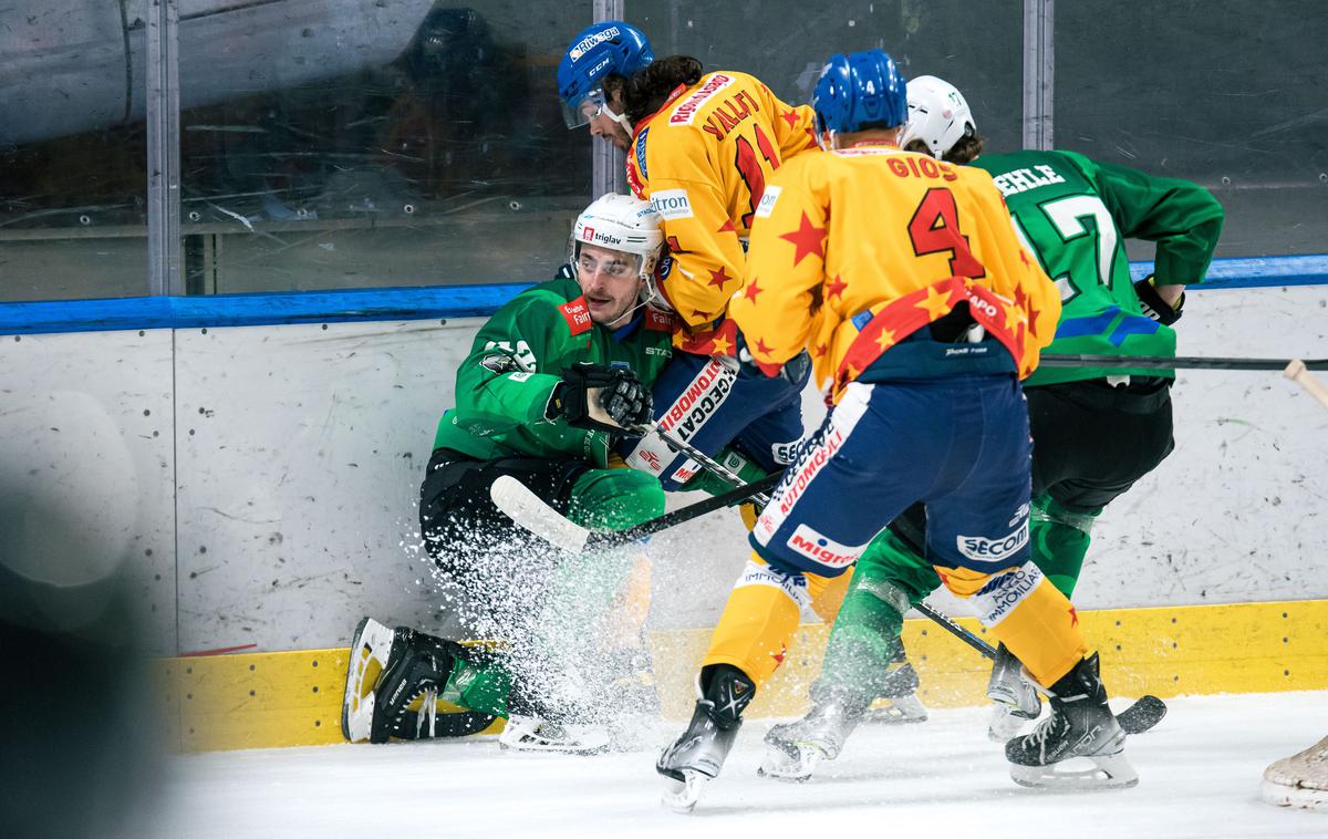 HK Olimpija Asiago | Hokejisti Olimpije so z 2:5 izgubili proti Asiagu. | Foto Domen Jančič/HK SŽ Olimpija