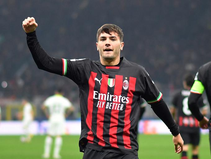 Španec Brahim Diaz je popeljal Milan v vodstvo že v 7. minuti in postal prvi strelec lige prvakov v letu 2023. | Foto: Reuters