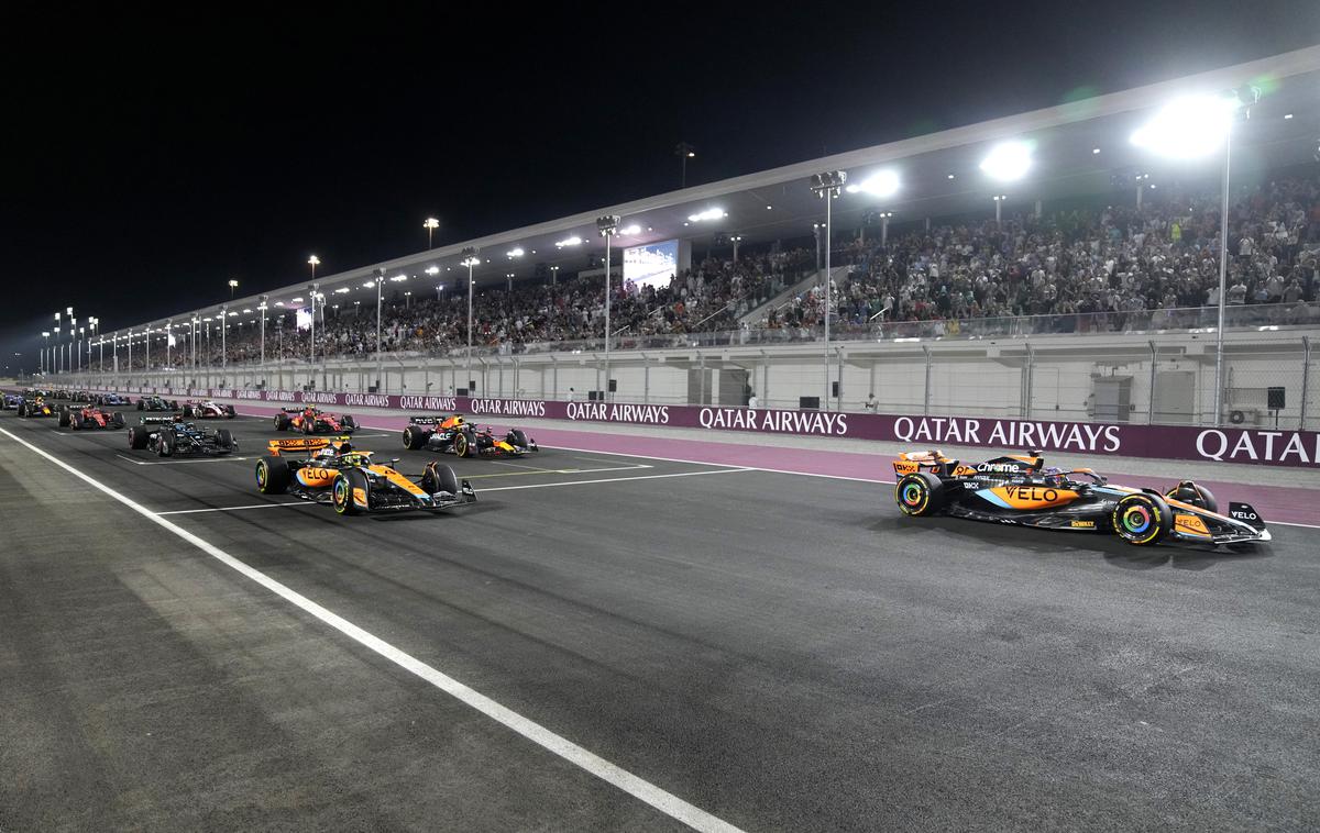 Katar štart Oscar Piastri Lando Norris McLaren | Štart šprinterske dirke v Katarju, na katerem je OScar Piastri zadržal prvo mesto. | Foto Reuters