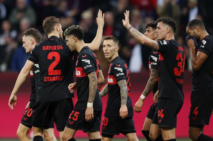 bayer Leverkusen | Bayer Leverkusen si je spet na široko odprl vrata do prvega naslova v bundesligi. | Foto Reuters