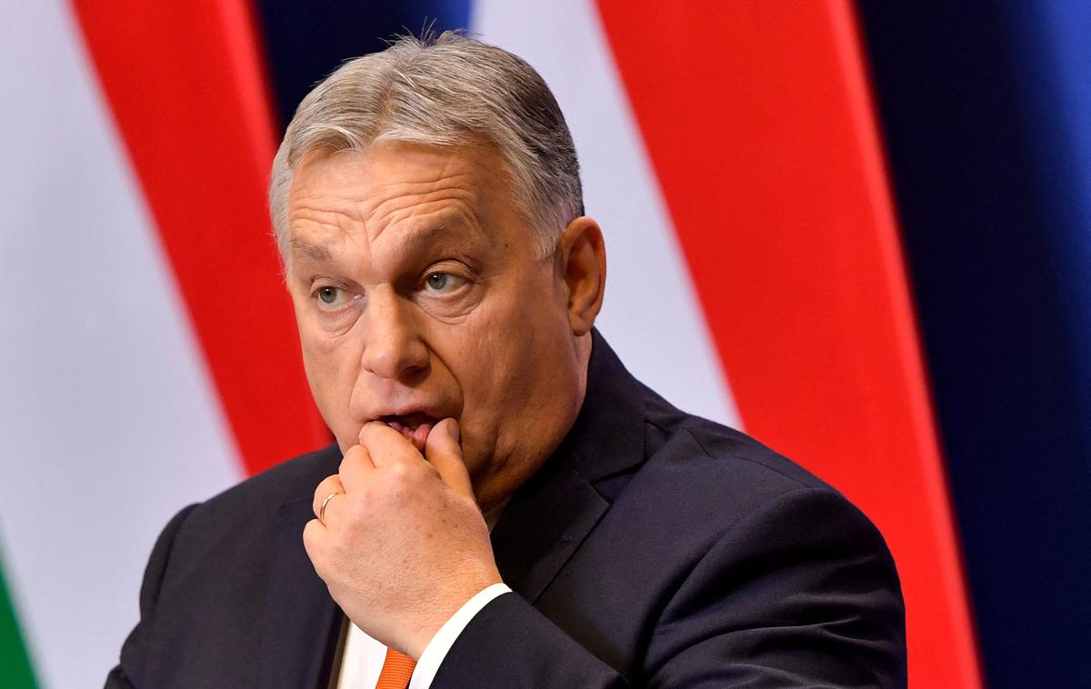 Orban | Madžarski premier Viktor Orban je opozoril na pretekle kritike Finske in Švedske o stanju pravne države na Madžarskem in zatrdil, da nekateri v njegovi stranki dvomijo, da je modro dati zeleno luč za vstop v Nato državama, ki "širita očitne laži o Madžarski, o pravni državi na Madžarskem, o njeni demokraciji in tukajšnjem življenju".  | Foto Reuters