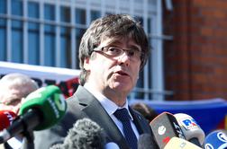 Puigdemont pozval špansko vlado, naj se pogovarja s Katalonijo