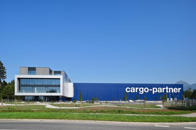 Nov skladiščni kompleks podjetja Cargo-partner v bližini ljubljanskega letališča | Foto: Protim Ržišnik Perc / Miran Kambič