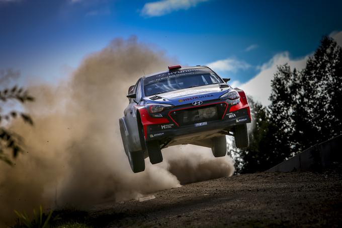 Tovarniški dirkalniki za reli v Slovenijo zaidejo redko. Hyundai bo v Ljubljano pripeljal lanski avtomobil i20 WRC.  | Foto: Hyundai