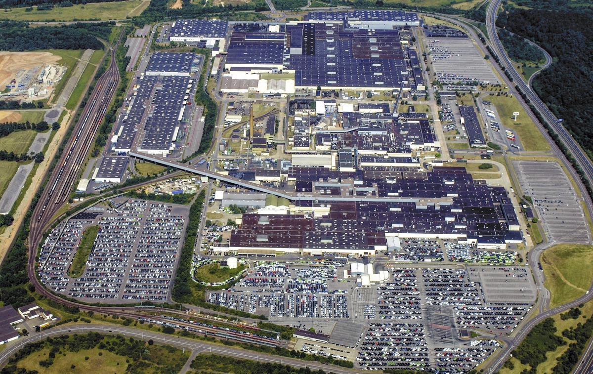 Ford Saarlouis tovarna | Pogled iz zraka na tovarno, ki so jo uradno odprli jeseni leta 1970. | Foto Ford