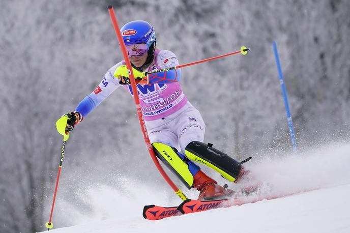 Mikaela Shiffrin | Mikaela Shiffrin slavi 46. slalomsko zmago. | Foto Guliverimage