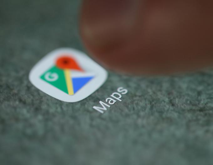 Googlova prekinitev sodelovanja pomeni, da (prihodnje) Huaweieve mobilne naprave ne bodo imele priljubljenih Googlovih storitev, kot so Googlovi Zemljevidi. | Foto: Reuters