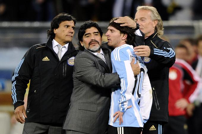 Na svetovnem prvenstvu 2010 je pod vodstvom legendarnega Diega Maradone povsem razočaral. | Foto: 