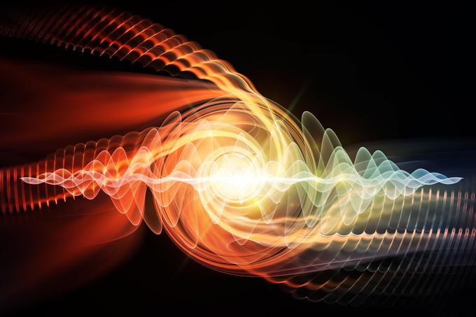 Fenomen kvantne superpozicije pravi, da je lahko elementarni delec, kot je elektron, v več različnih stanjih hkrati. | Foto: Thinkstock