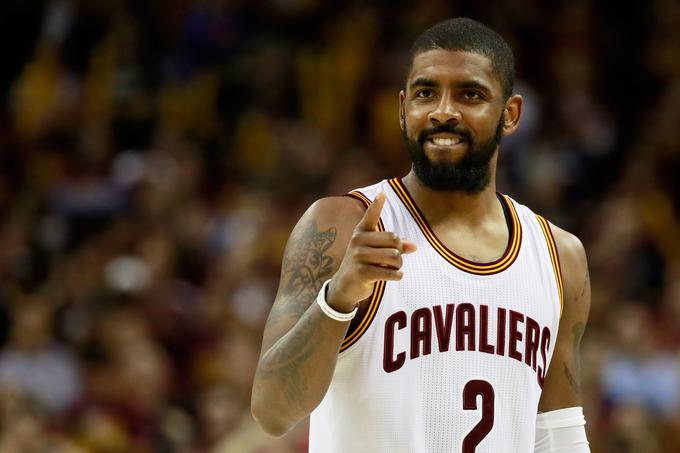 Kyrie Irving bo kariero nadaljeval pri Boston Celtics. | Foto: Getty Images