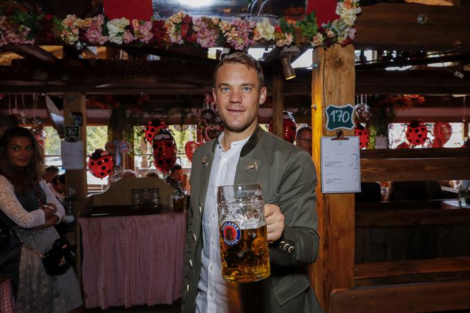 Manuel Neuer, kapetan münchenske ekipe | Foto: Getty Images