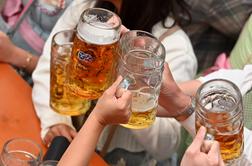Koliko je treba letos odšteti za vrček piva na Oktoberfestu?