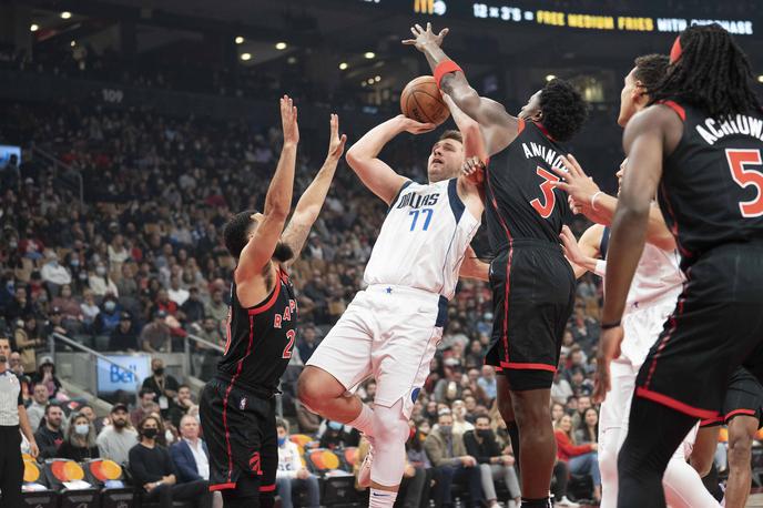 Toronto Raptors : Dallas Mavericks, Luka Dončić | Luka Dončić je dosegel 27 točk. | Foto Reuters