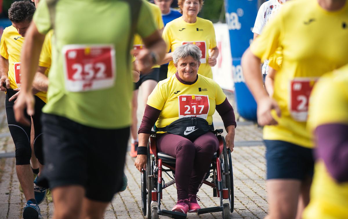 Štefka Vegan | Štefka Vegan je kljub temu, da je zaradi klopne bolezni najprej ohromela, potem pa pristala na invalidksme vozičku, redna udeležeka tekaških tekmovanj. "Vozičkala" bo tudi na Maratonu po Ljubljani.  | Foto Sportida