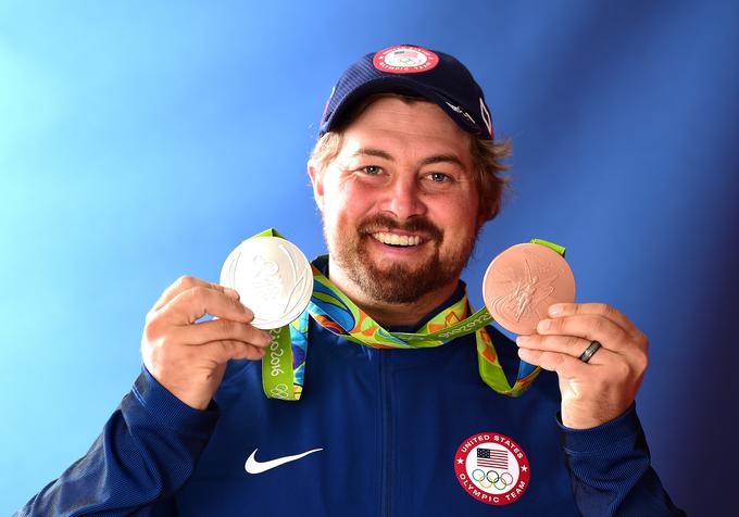 Tojin življenjski sopotnik, Brady Ellison, se je z olimpijskih iger v Riu vrnil z bronasto (v ekipni konkurenci) in srebrno olimpijsko lokostrelsko medaljo v kategoriji posameznikov.  | Foto: Getty Images