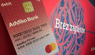 Addiko banka predstavlja prvo dišečo debetno kartico Mastercard® v Sloveniji