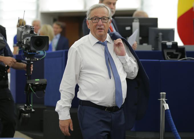 Juncker je opozoril tudi na razhajanja in razdrobitev v EU. "To odpira prostor populizmu, ta pa 
ne rešuje težav, pač pa ustvarja težave. Proti temu se je treba boriti." | Foto: Reuters