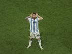 Lionel Messi gesta ušesa
