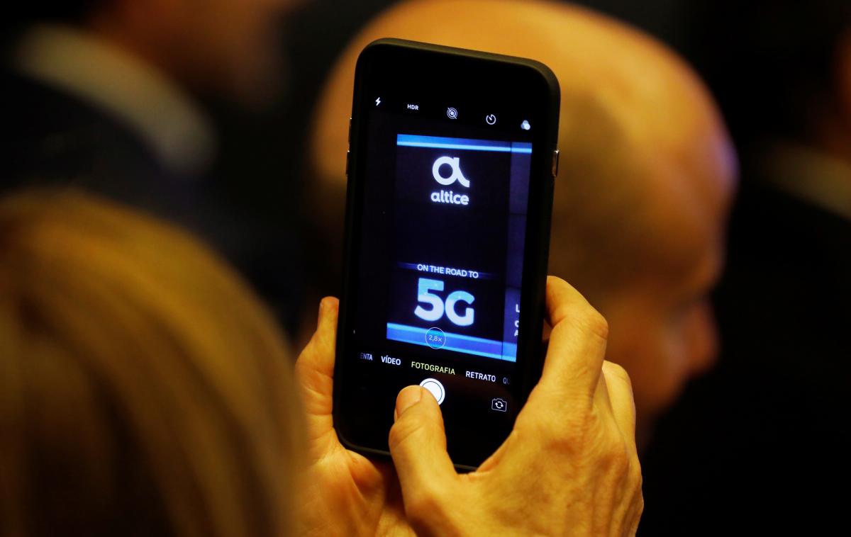 5G, pametni telefon | Foto Reuters