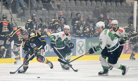 Olimpija po hudem boju poražena in brez končnice