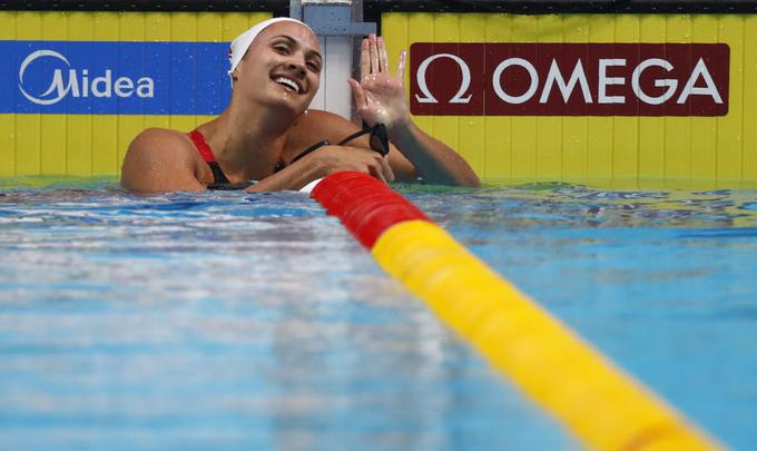 Jacqueline Kylie Masse se je veselila novega svetovnega rekorda na 100 m hrbtno. | Foto: Reuters