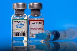 Prvi mož Pfizerja prilagojeno cepivo proti omikronu napoveduje marca